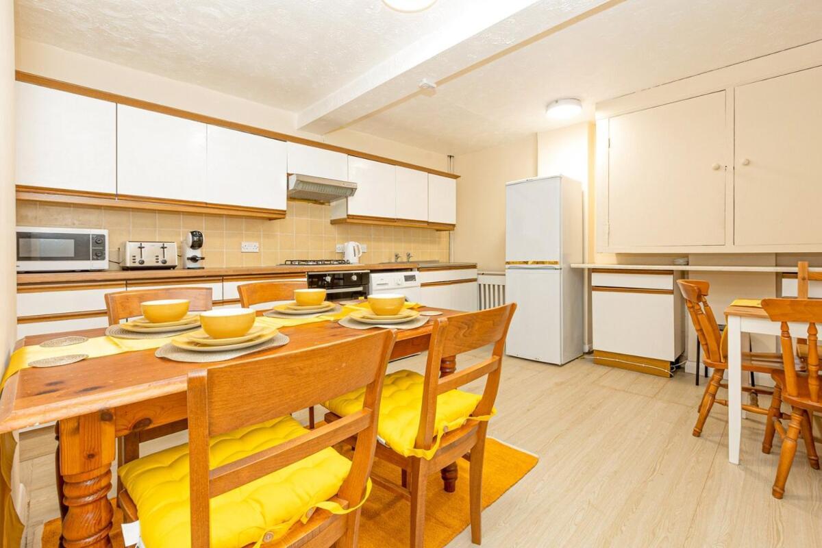 Apartment Spacious 4-bed Fulham Walk To River Thames